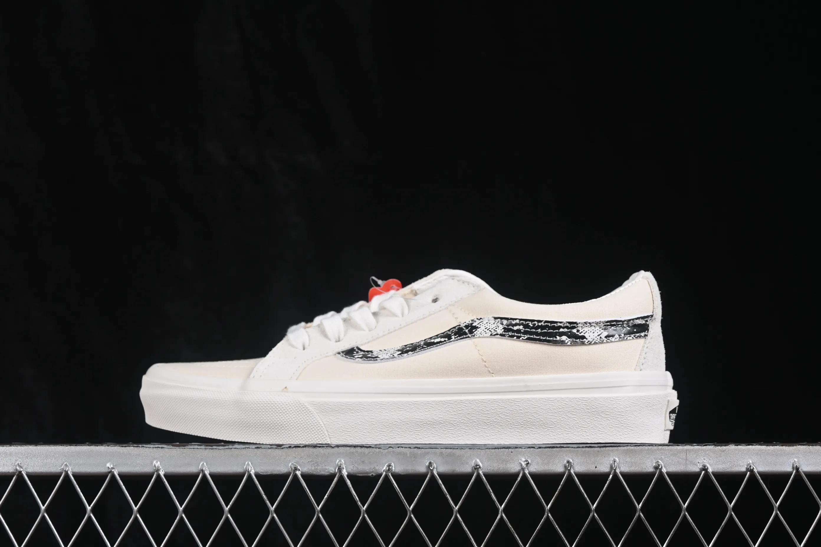 All categories Vans Vans series Vans Low Vans low-top Vans Sk8-Low Reissue S Vans official retro casual low-top skateboard shoes VN0A4UWI1X01